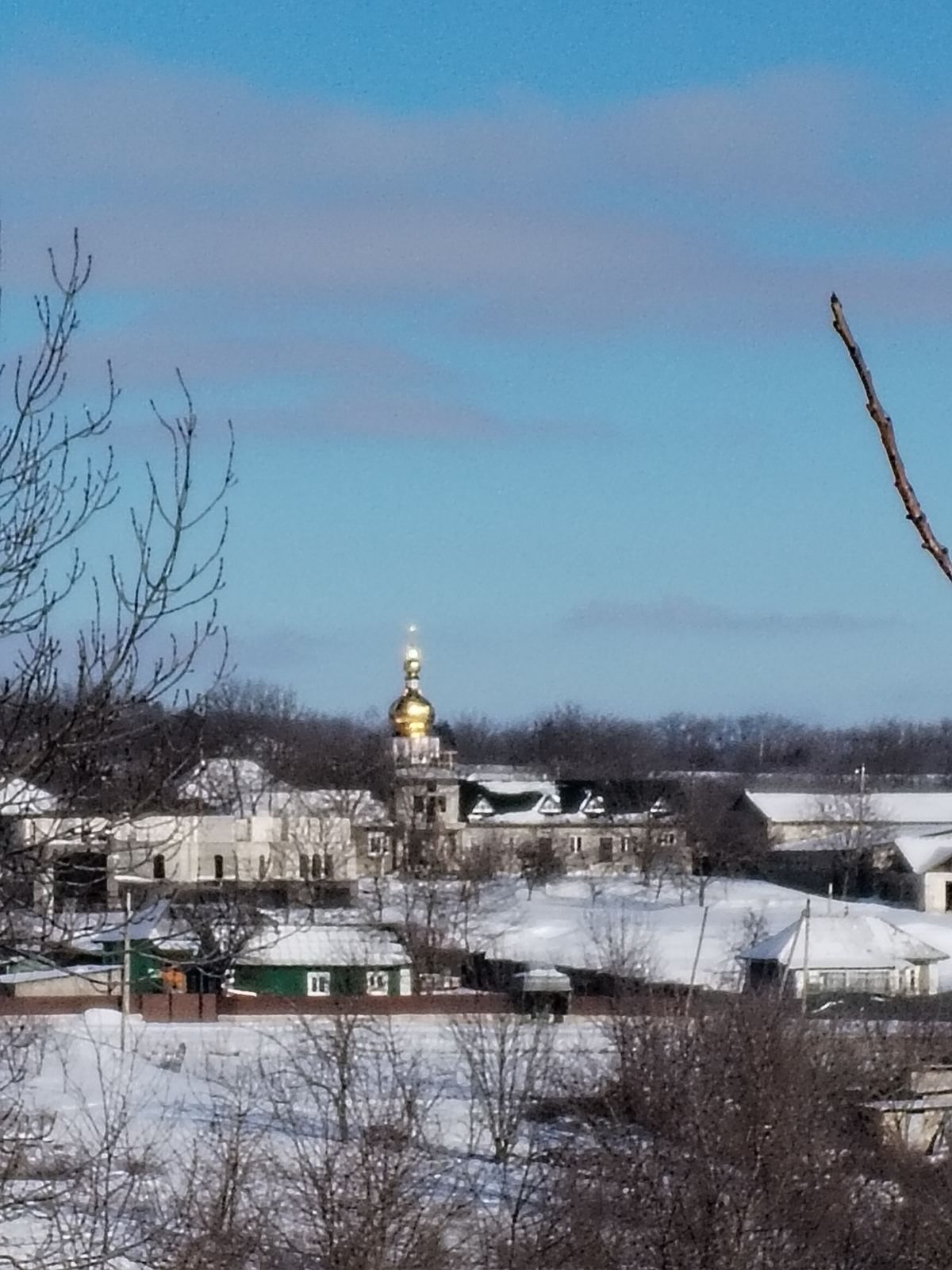 Mănăstirea Înălțarea Sfintei Cruci — vedere din față